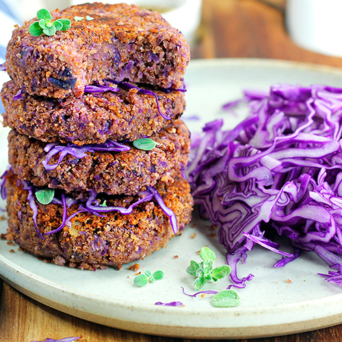 Burger vegan di cavolo cappuccio rosso