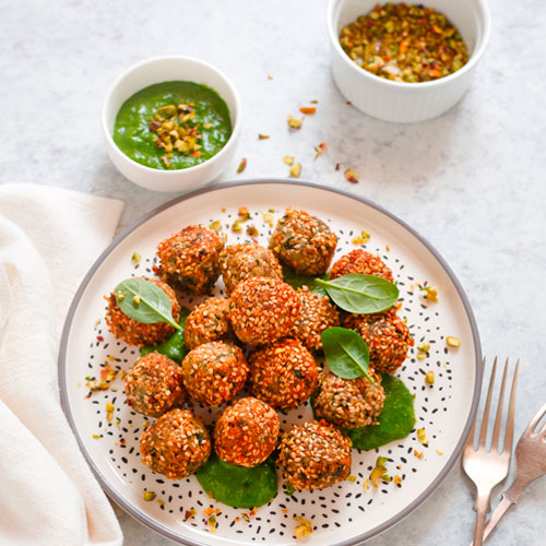 potatoes-spinach-pistachios-meatballs-sesame-seeds-lime 