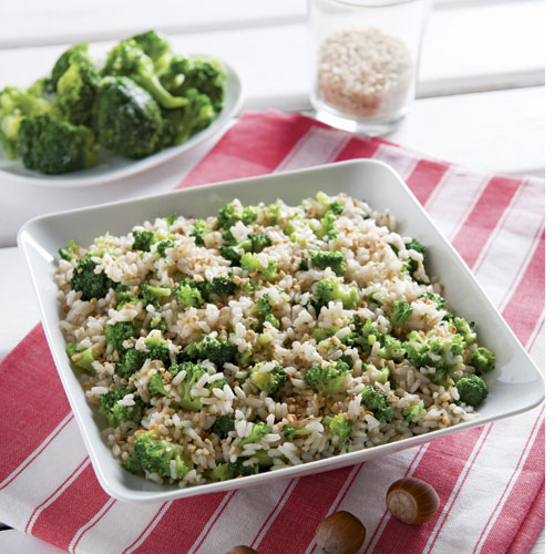 brown-rice-broccoli-florets-hazelnuts