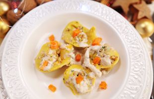 Ravioli with Kale, Walnuts and Pumpkin