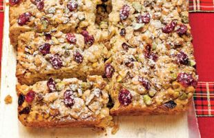 Oat Blondie with Pistachios and Red Fruits