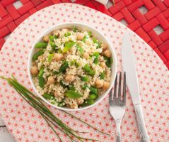 Bulgur con ceci e fagiolini alla menta