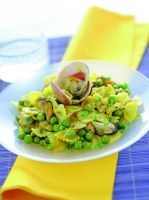 Farfalle with Peas and Tumeric Seafood