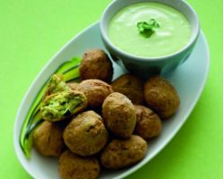 Falafel of Chickpeas and Zucchini with Coriandolo Mayonnaise