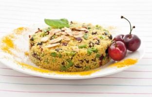 Tortino di Couscous con Fagiolini e Ciliegie al Basilico