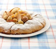 Anello di Crostata di Castagne e Pere