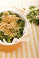 Broccoletti al Forno con Patate, Olive e Capperi alla Cosentina