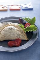 Panzerotti with Gorgonzola and Dandelion