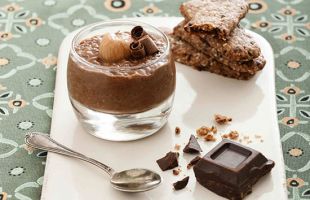 Chestnut Cream with Chocolate, Chia Seeds and Biscuits
