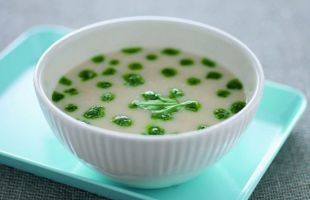 Cream of Celery and Fennel with Parsley Oil