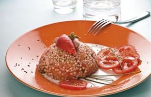 Domes of Buckwheat with Beans and Tomatoes 