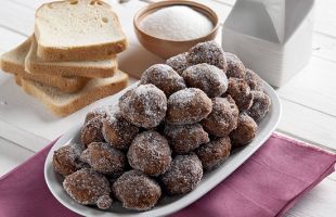 Cocoa bread fritters