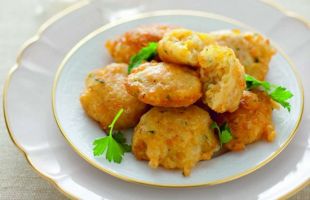 Pancakes of Red Lentils with Parsley