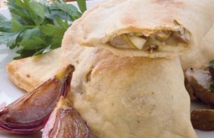 Panzerotti with Mushrooms and Casera Cheese 