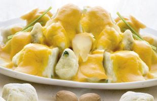 Gnocchi with Pistachios in Pumpkin Sauce 