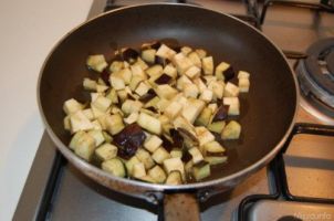 Salted Muffins with Eggplant and Tofu