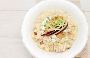 Waldorf Risotto with Apples, Blue Cheese and Walnuts