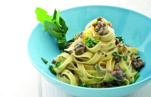 Corn Noodles Ragout of Seitan and Sautèed Dandelion