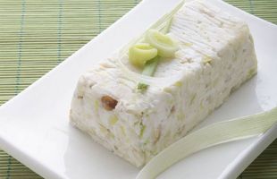 Terrine ai Porri e Nocciole con Salsa allo Zenzero