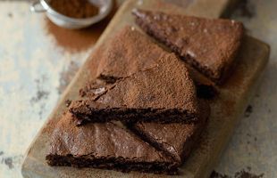 Torta di Cioccolato e Noci alle Clementine