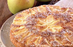 Old Style Apple Pie